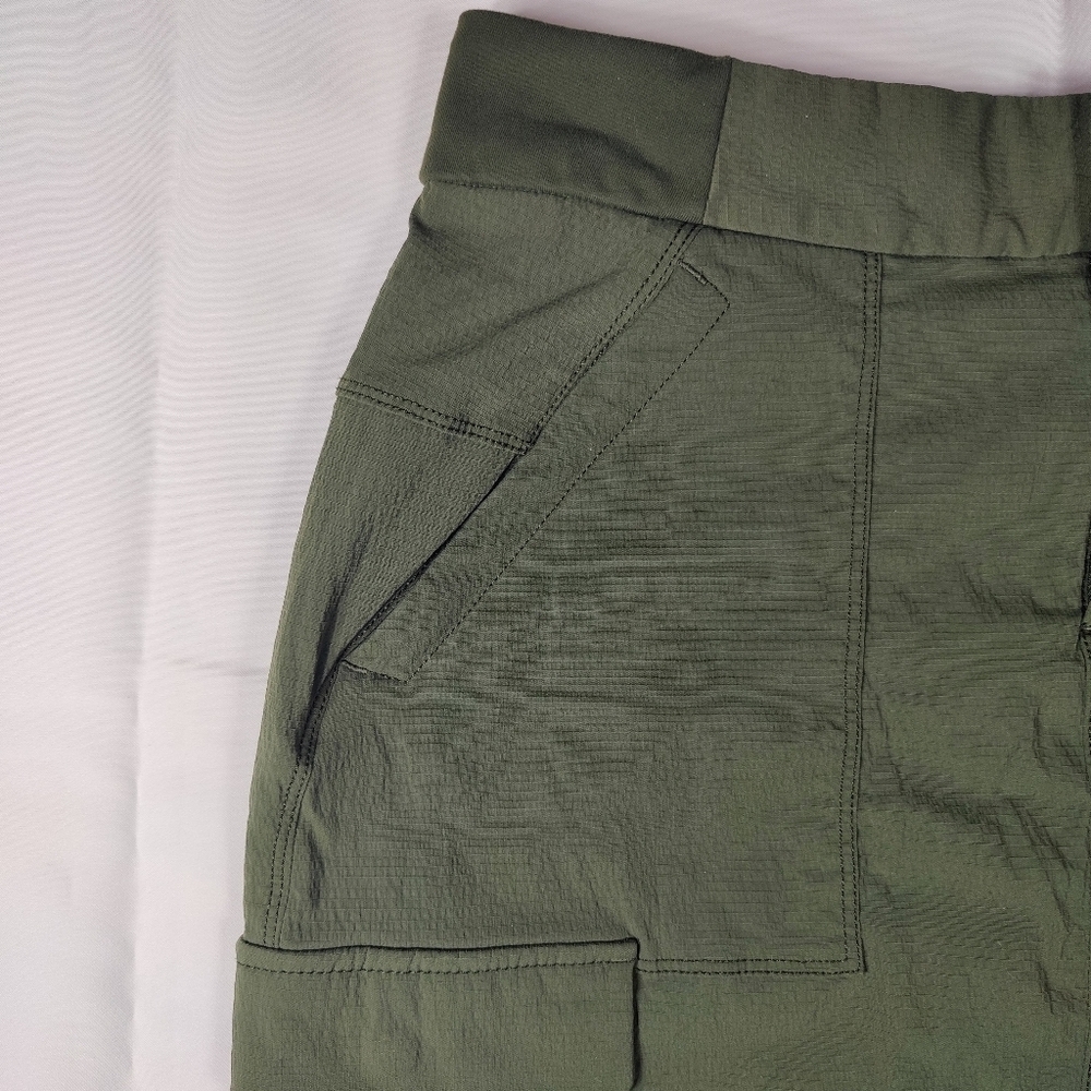 Athleta Trekkie Skort Skirt Olive Khaki Green Size 4 Tennis Athleisure Outdoors - Picture 3 of 13